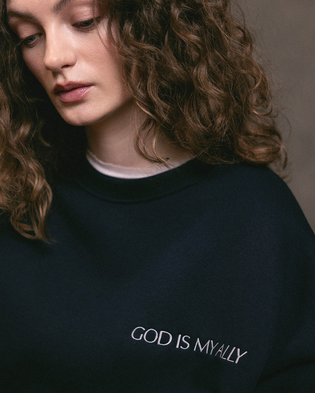 Bluza GOD IS MY ALLY